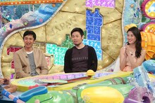 唯一東京出身の品川庄司・品川（中央）。(c)関西テレビ