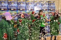 記者会見の様子。