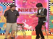 左からケンドーコバヤシ、千原ジュニア。(c)読売テレビ