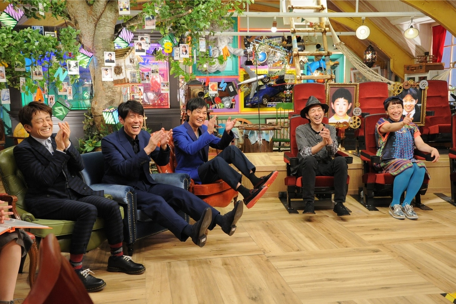 （左から）ネプチューン、宮藤官九郎、浜口京子。(c)テレビ朝日