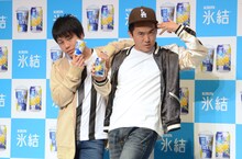 「トレンディスタイル」を結成した（左から）NON STYLE井上、トレンディエンジェル斎藤。