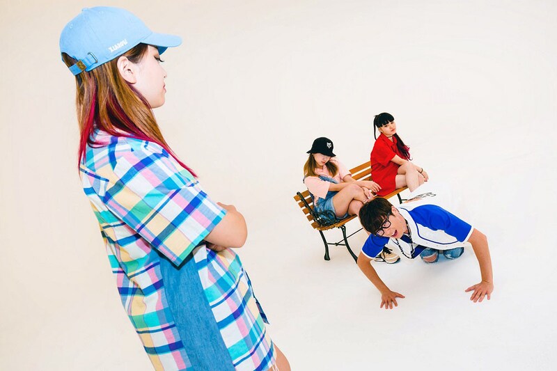 「Sorry」MVのワンシーン。