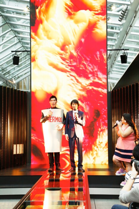 （左から）篠原信一、千原ジュニア、渡辺直美。