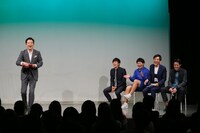 「First SPARK～ドラマ火花が絶対観たくなるLIVE～」の様子。