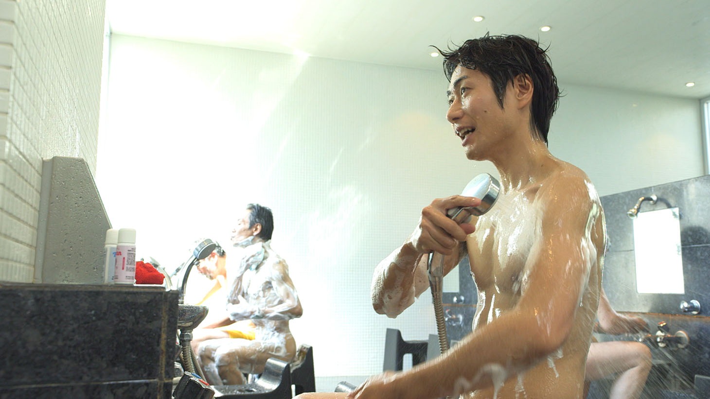 「昼のセント酒」のワンシーン。(c)テレビ東京