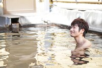 「昼のセント酒」のワンシーン。(c)テレビ東京