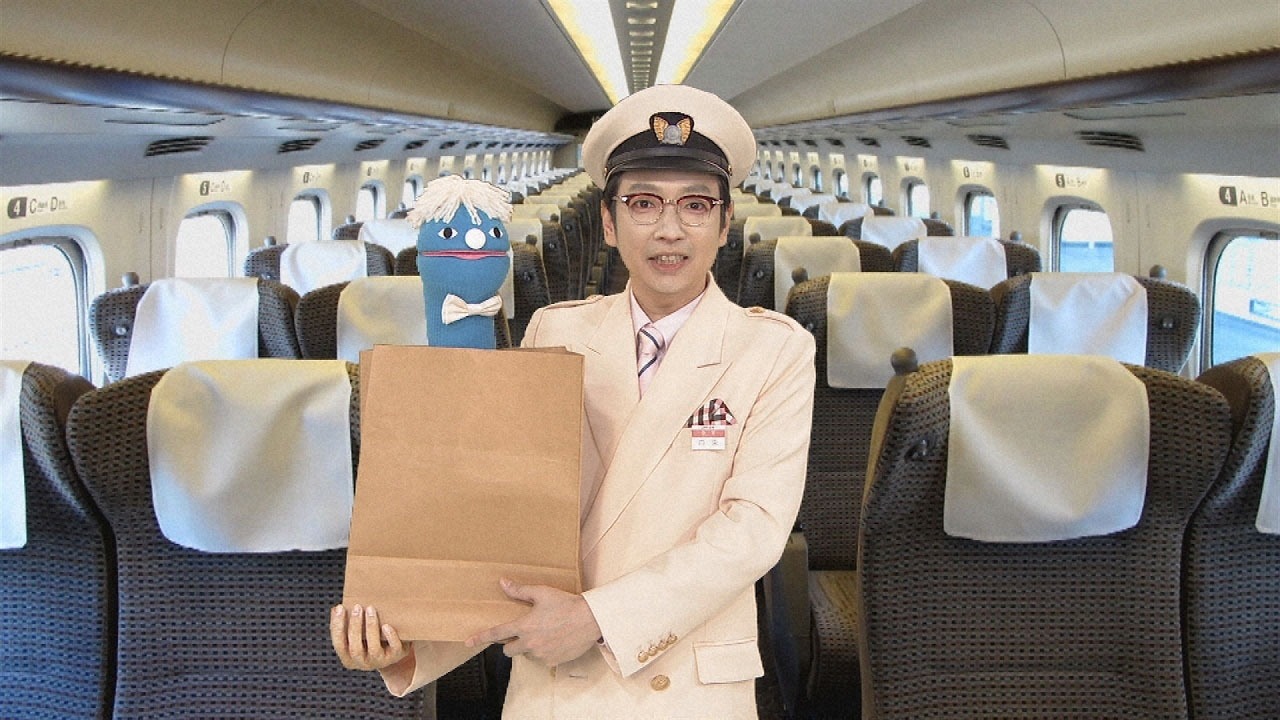 「小林賢太郎テレビ8 ～ wonderland ～」のワンシーン。(c)NHK