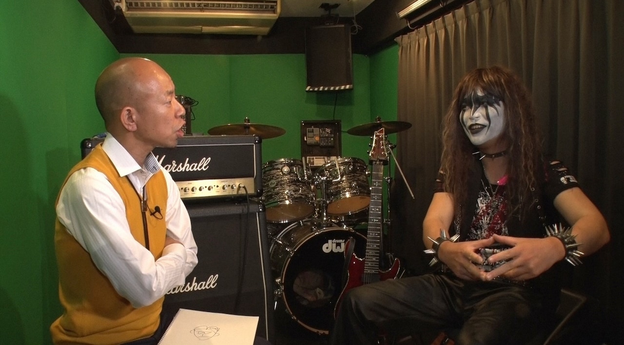 「万年B組ヒムケン先生」のワンシーン。(c)TBS