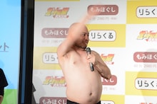 「誇張しすぎた野々村元議員」を高速で披露するハリウッドザコシショウ。