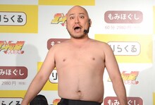 「誇張しすぎたジャギの登場シーン」を披露するハリウッドザコシショウ。