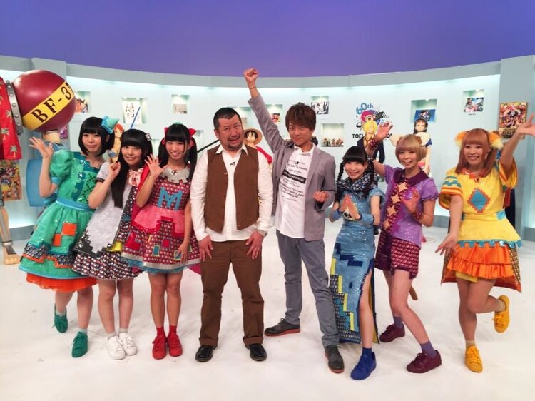 東映アニメーション創立60周年記念特番 栄光の60年 勝利の方程式 に出演するケンドーコバヤシ 中央左 杉浦太陽 中央右 でんぱ組 Inc 画像ギャラリー 1 1 お笑いナタリー