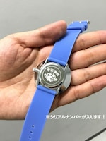 「ゴー☆ジャス ウォッチ」の裏側。