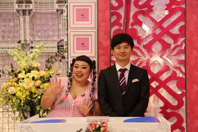 左から渡辺直美、オードリー若林。(c)テレビ東京