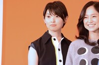 左から家入レオ、永作博美。