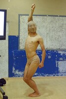 タイツ芸「胃」を実演するハブサービス。