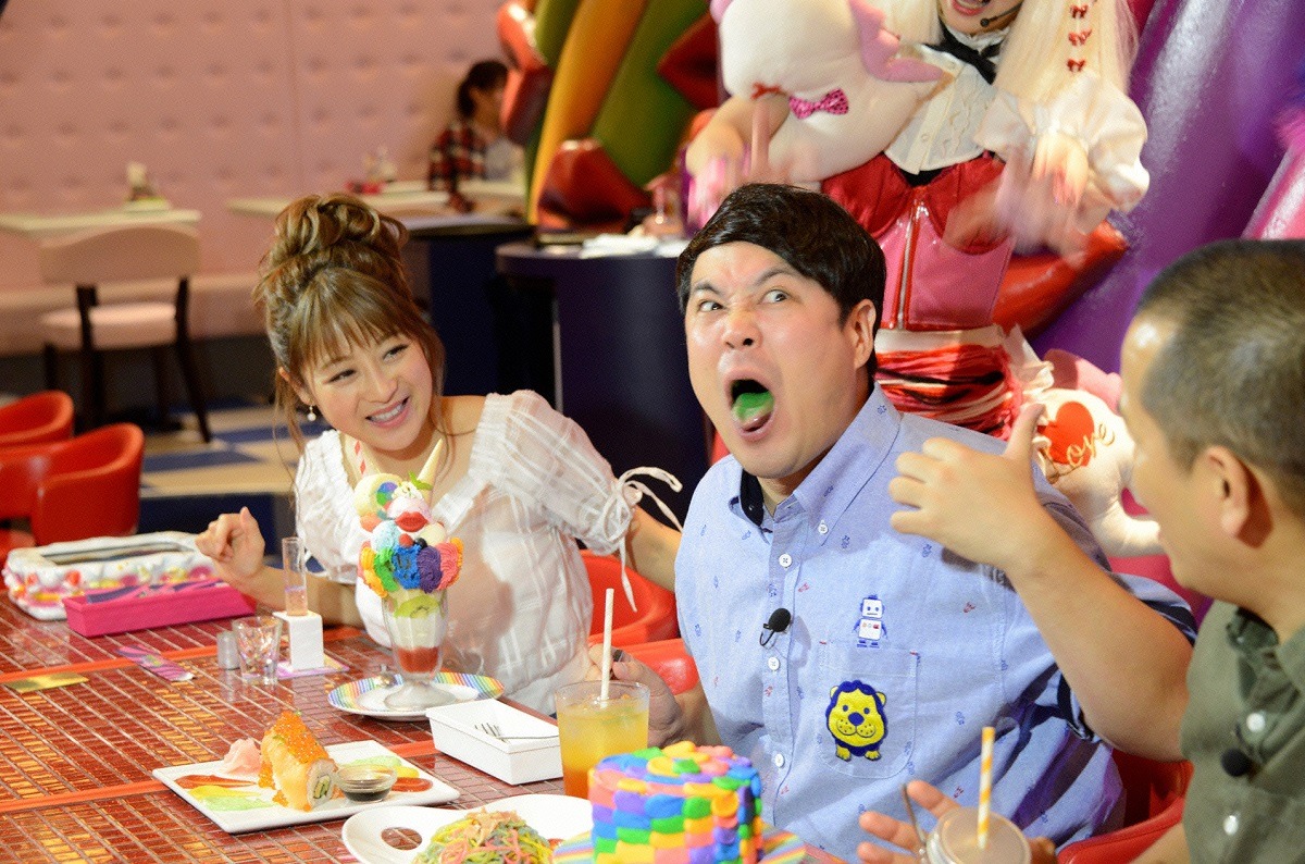 「THEニッポン観光！外国人マネーで大もうけ？ウハウハ新名所10連発！」のワンシーン。(c)静岡第一テレビ
