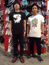 「『ノリ輔おじさん』Tシャツ」を着用した>チーモンチョーチュウ。