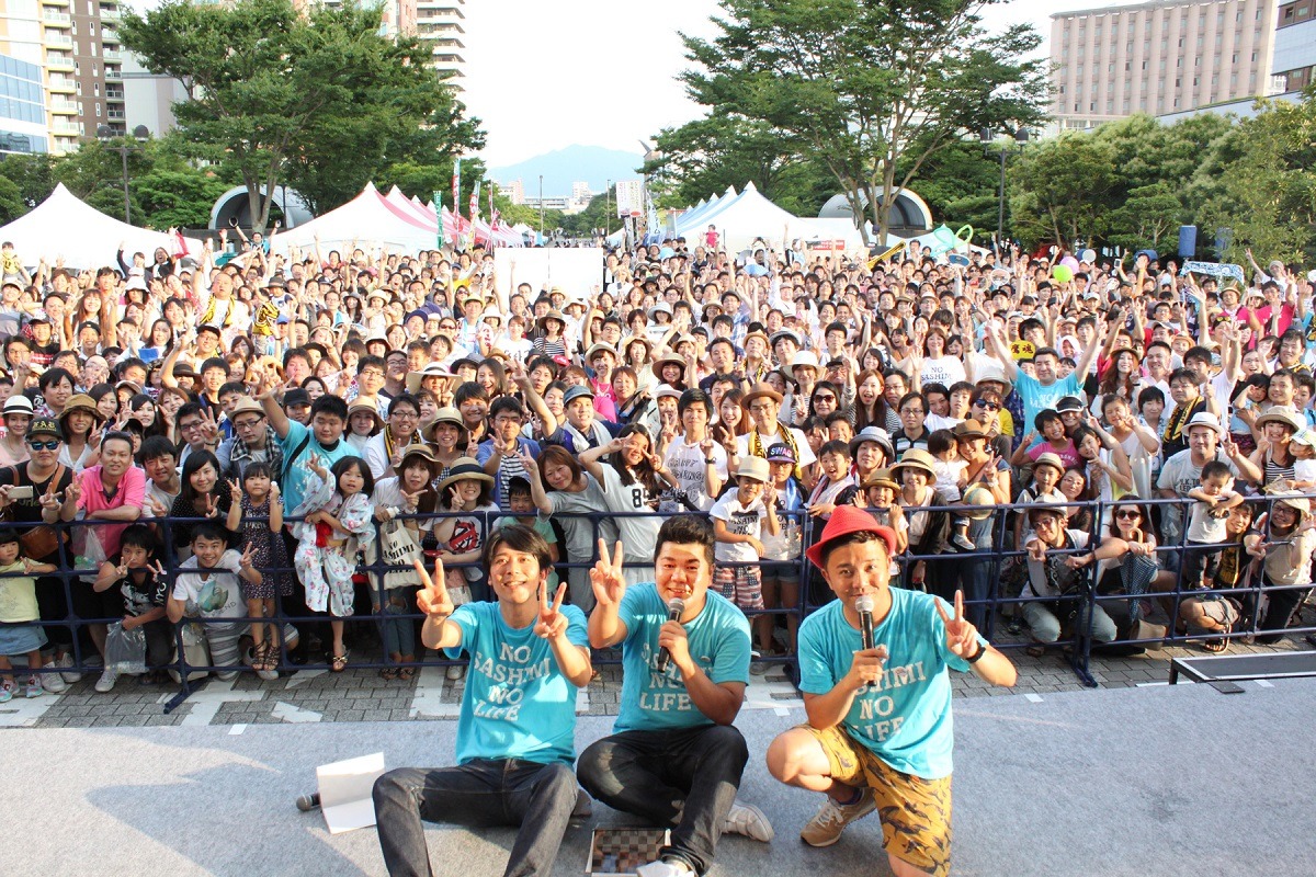 「TNC夏祭り2016」で行われた「ゴリパラ見聞録」ステージの様子。