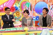 （左から）生瀬勝久、高島彩、チュートリアル徳井。(c)関西テレビ