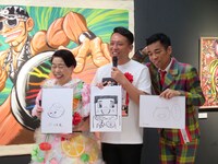 「どやさ！よしもと美術館」プレス内覧会の様子。