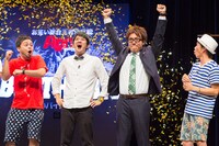 「お笑いバイアスロン2015」決勝の様子。