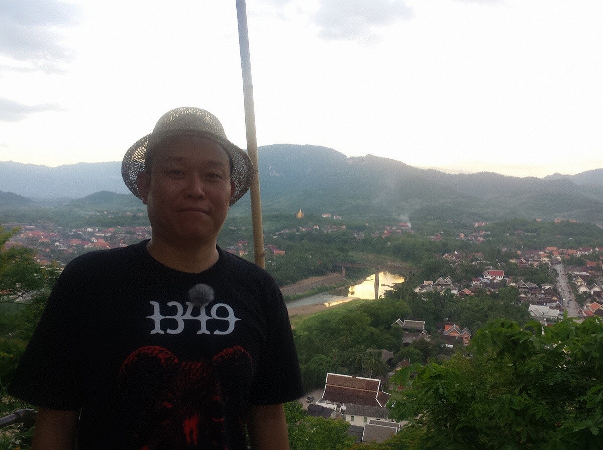 ラオスを旅する千原せいじ。(c)読売テレビ