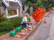 ラオスを旅する千原せいじ。(c)読売テレビ