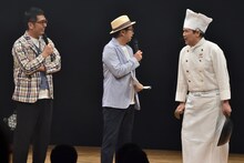 （左から）おぎやはぎ、金萬福。