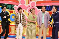 左からキングコング、宮川大助・花子、東野幸治。(c)読売テレビ