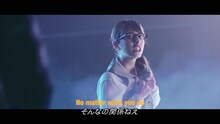小島よしおが出演する動画「空調服 『Super Cool』」のワンシーン。