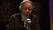 カントに扮する斉木しげる。(c)NHK