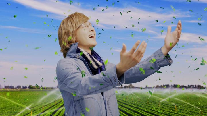 「10神ACTOR VS ワッキー 『パクチー・ヘブン』 Official Music Video」のワンシーン。