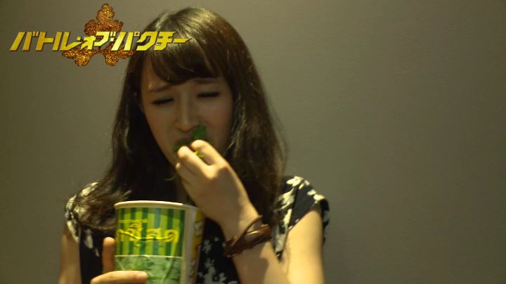 「10神ACTOR VS ワッキー 『パクチー・ヘブン』 Official Music Video」のワンシーン。