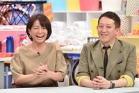 左から赤江珠緒、サバンナ高橋。(c)日本テレビ