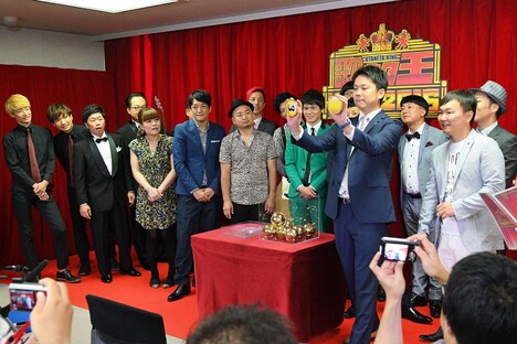 ネタ順抽選会の様子。