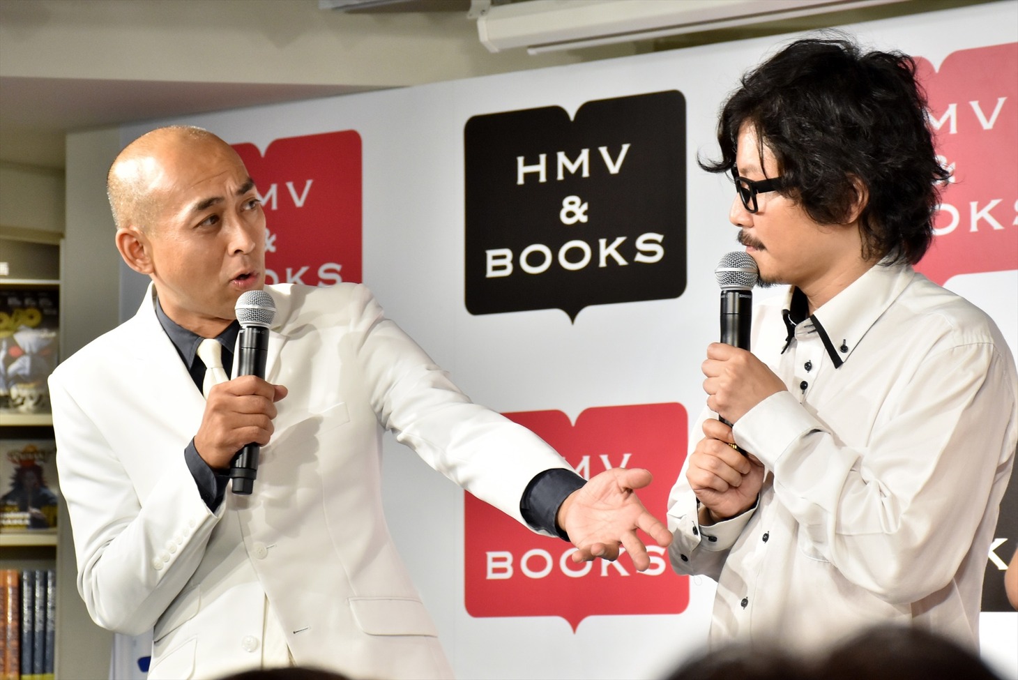 （左から）錦鯉・長谷川、マツモトクラブ。