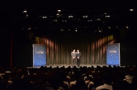 「空に星が綺麗 in ルミネtheよしもと」の様子。