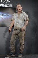 ゾンビメイクを施されたバイきんぐ西村。