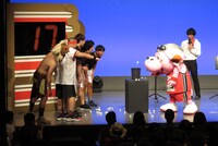 ズルするジャンボくん。