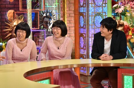 （左から）阿佐ヶ谷姉妹、博多大吉。(c)関西テレビ
