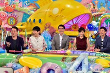 「ニッポンのぞき見太郎」に出演する（左から）サバンナ高橋、和田アキ子、生瀬勝久、高島彩、チュートリアル徳井。(c)関西テレビ