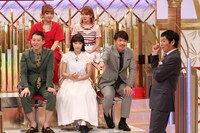 番組の出演者たち。(c)フジテレビ