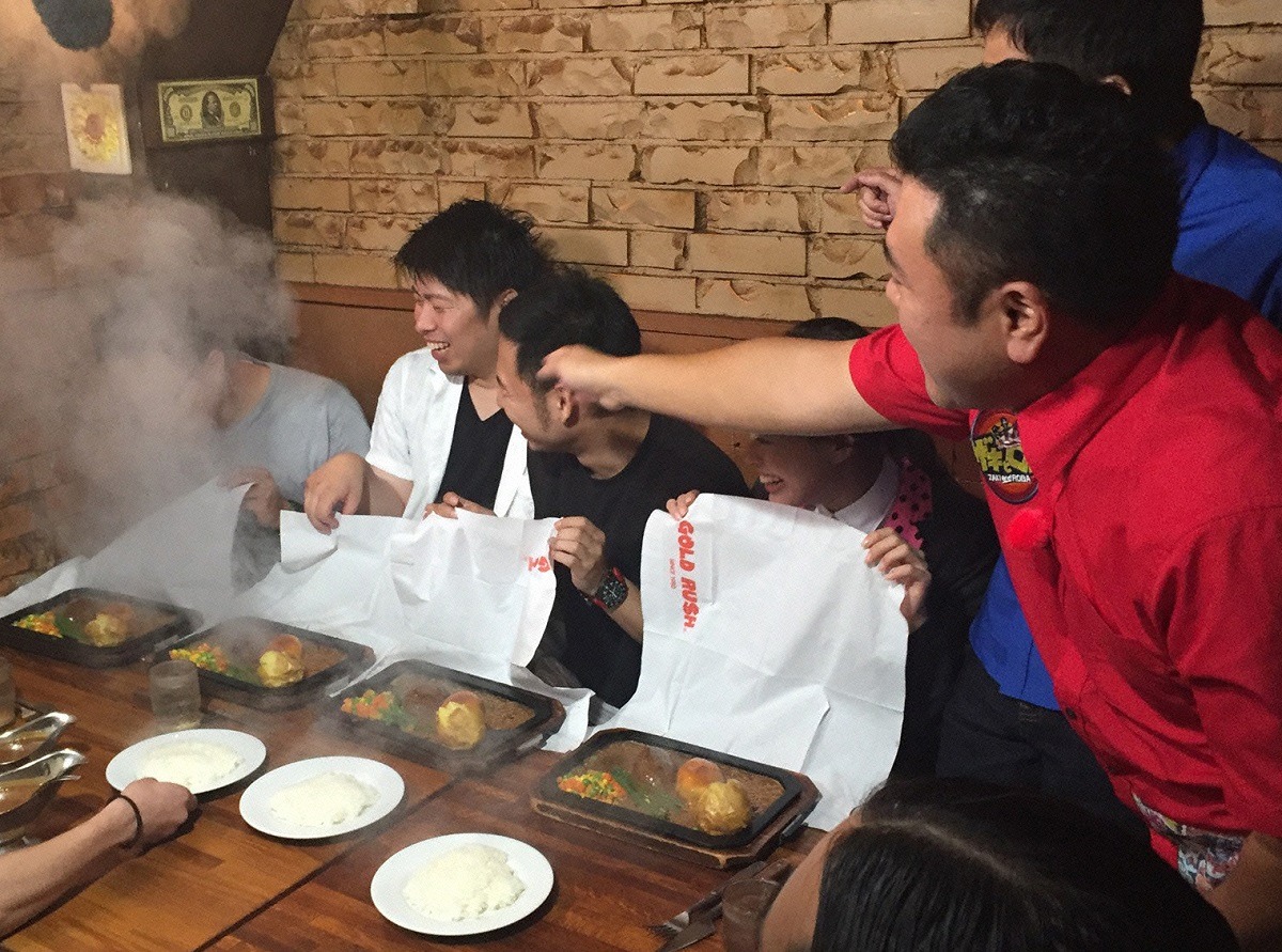 「ザキとロバ」のワンシーン。(c)メ～テレ