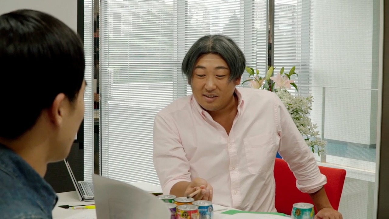 「Making of the TV commercial」企画会議篇のワンシーン。