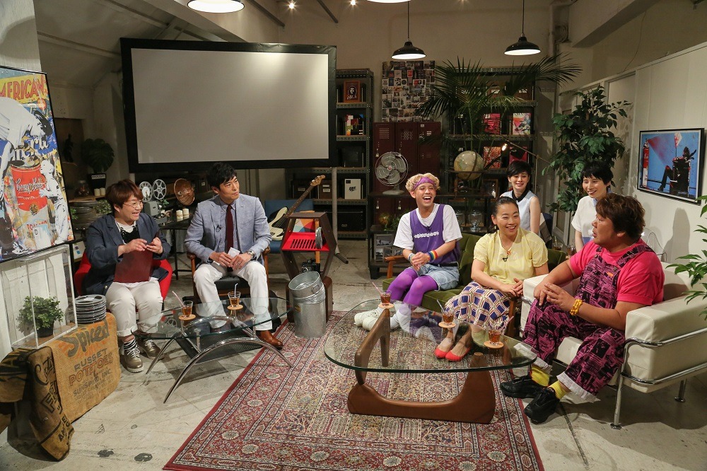 「芸能人きっかけシアター～そもそもアノ人なぜ売れた!?～」のワンシーン。(c)関西テレビ