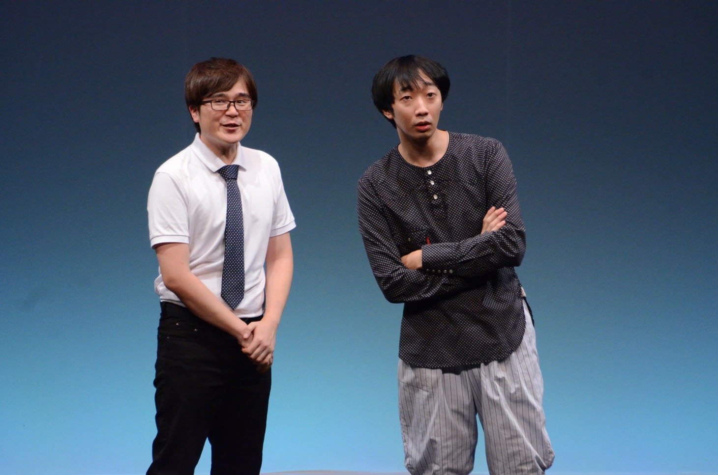 「ラバーガールLIVE『大水が出た！』」の様子。