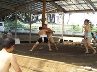 「第1回有宗杯 小相撲8月場所」の様子。