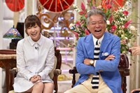 （左から）指原莉乃、みのもんた。(c)テレビ朝日