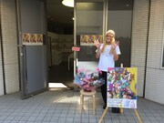 「ZAZYのザズィ展」を開催中のZAZY。