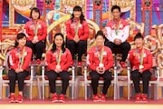 「くりぃむしちゅーの!THE★レジェンド2016」に出演するスポーツ選手たち。(c)日本テレビ